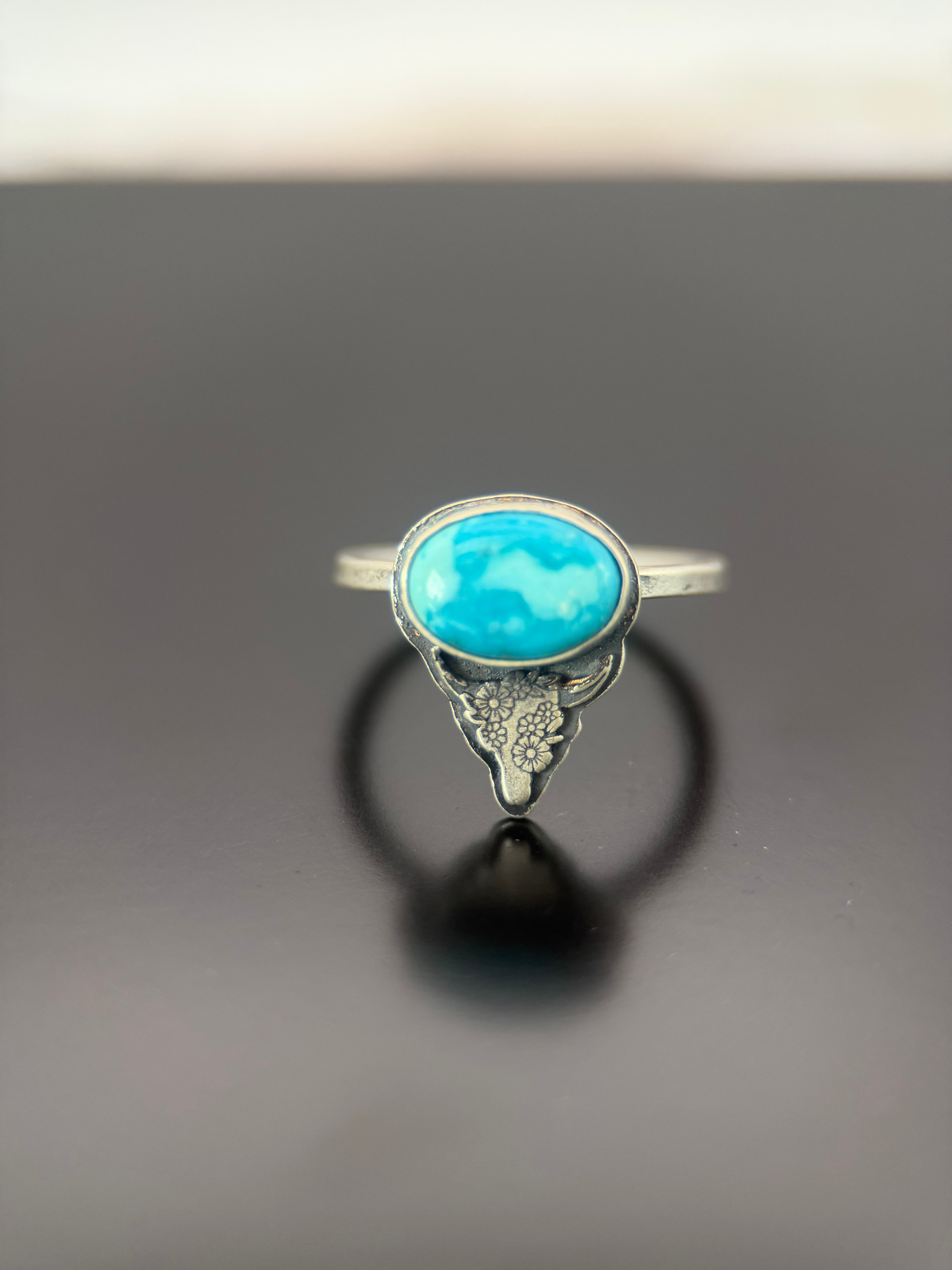 Sierra Bella Turquoise Floral Longhorn Ring