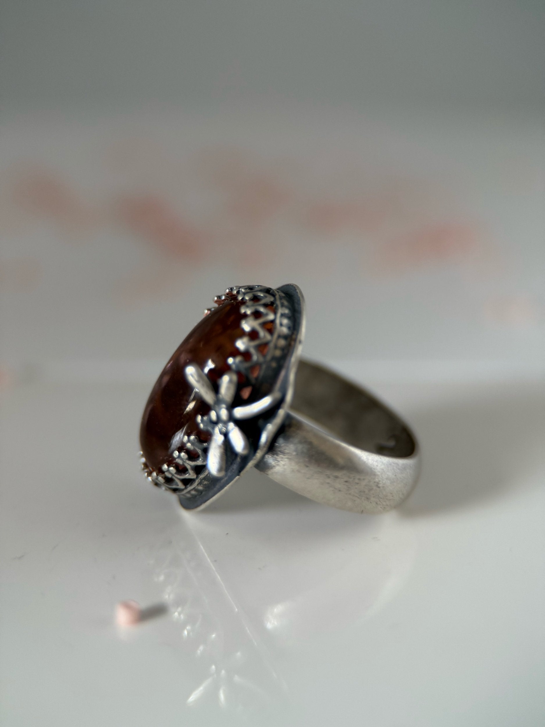 Peach Fuzz Saphyr Stone Dragonfly Ring