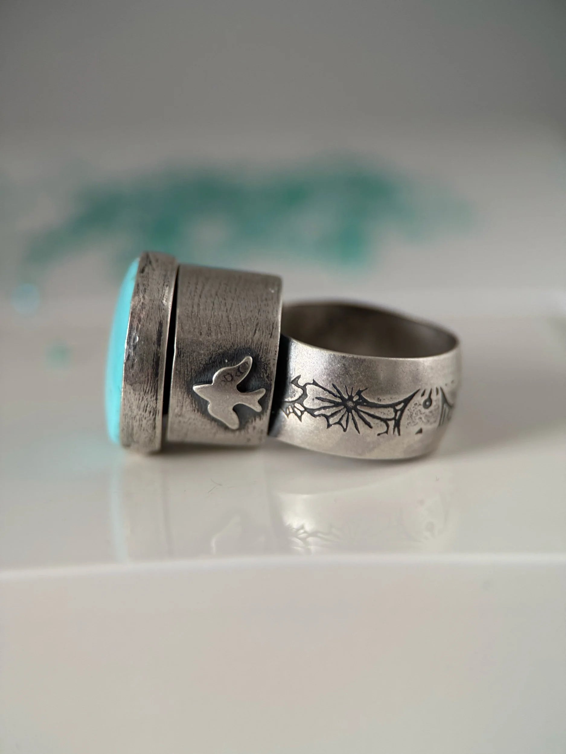 Kingman Turquoise Poison Ring