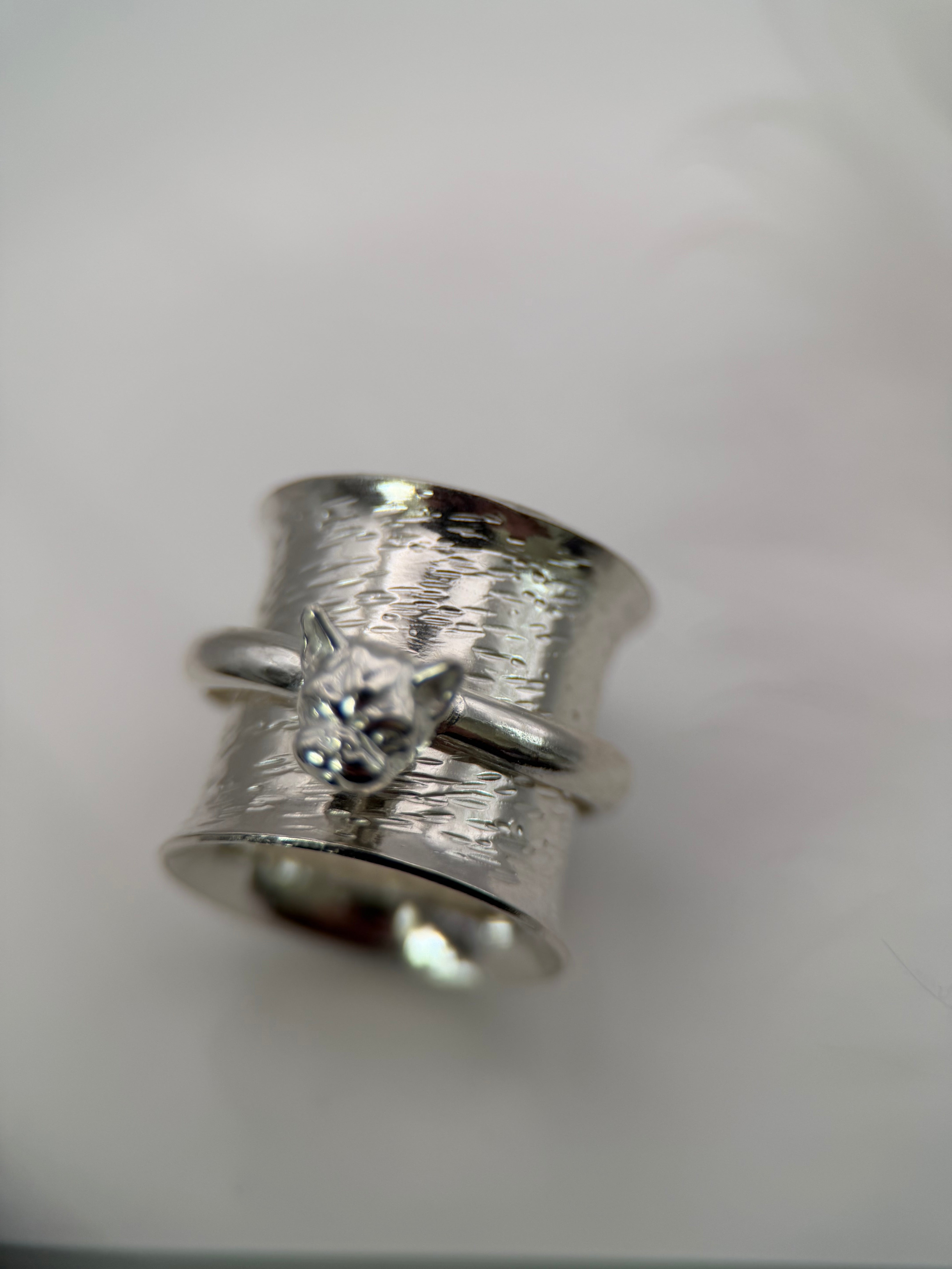 Silver Frenchie Spinner Ring