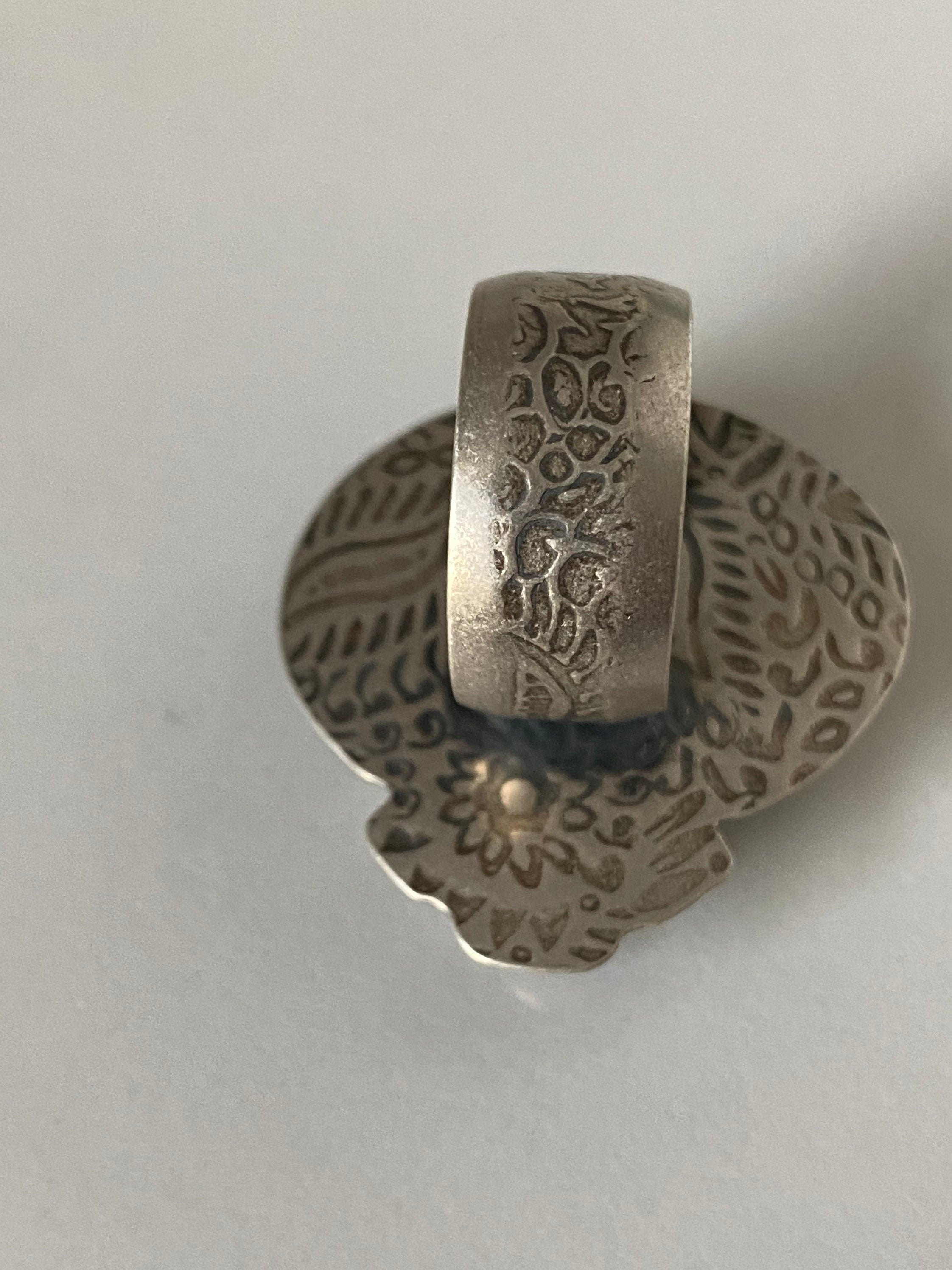 Lime Green Giraffe Turquoise and Succulent Ring