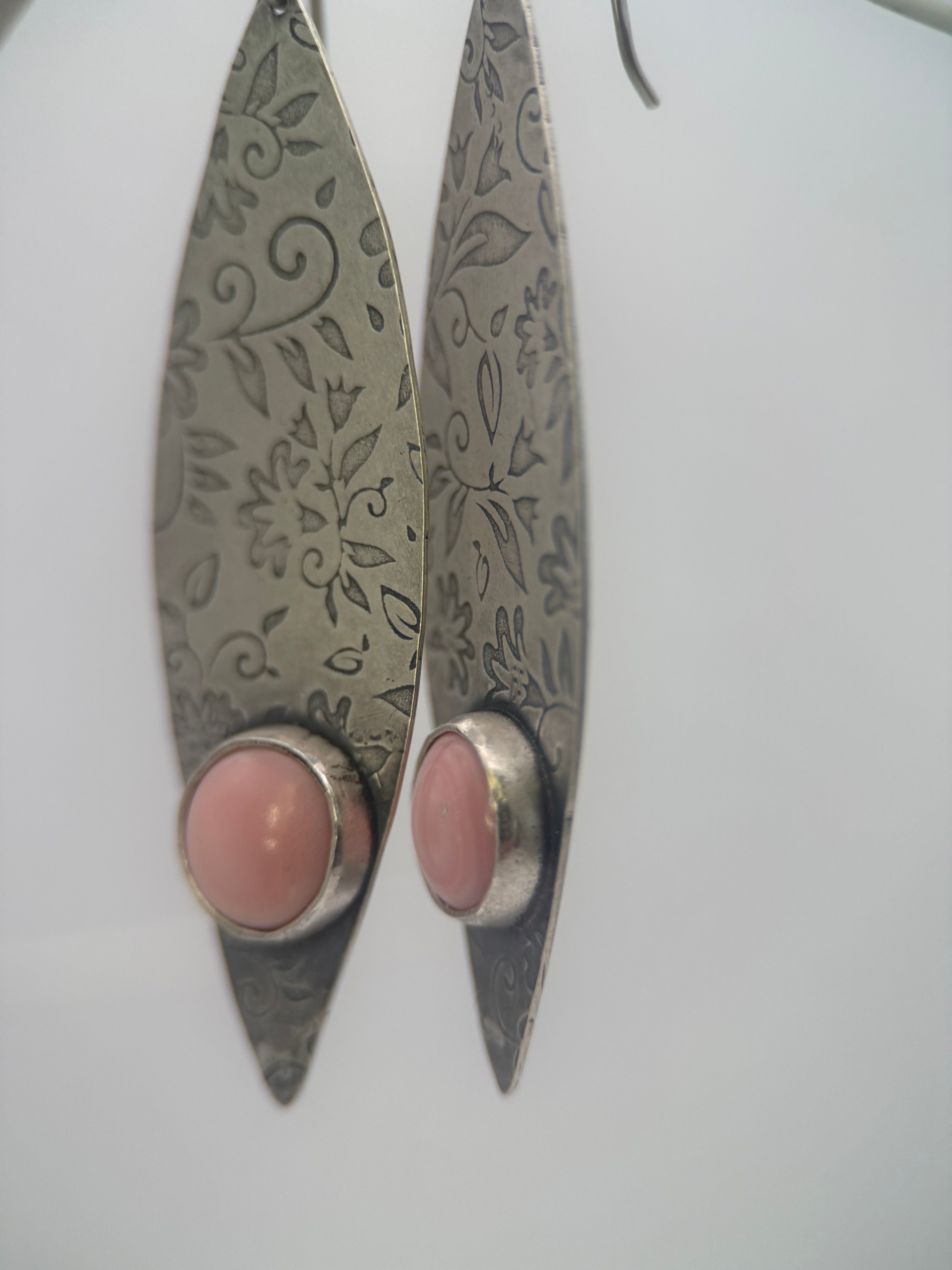 Pink Conch Shell Silver Floral Earrings