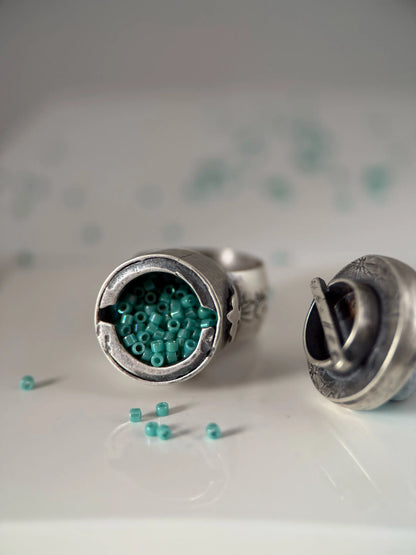 Kingman Turquoise Poison Ring