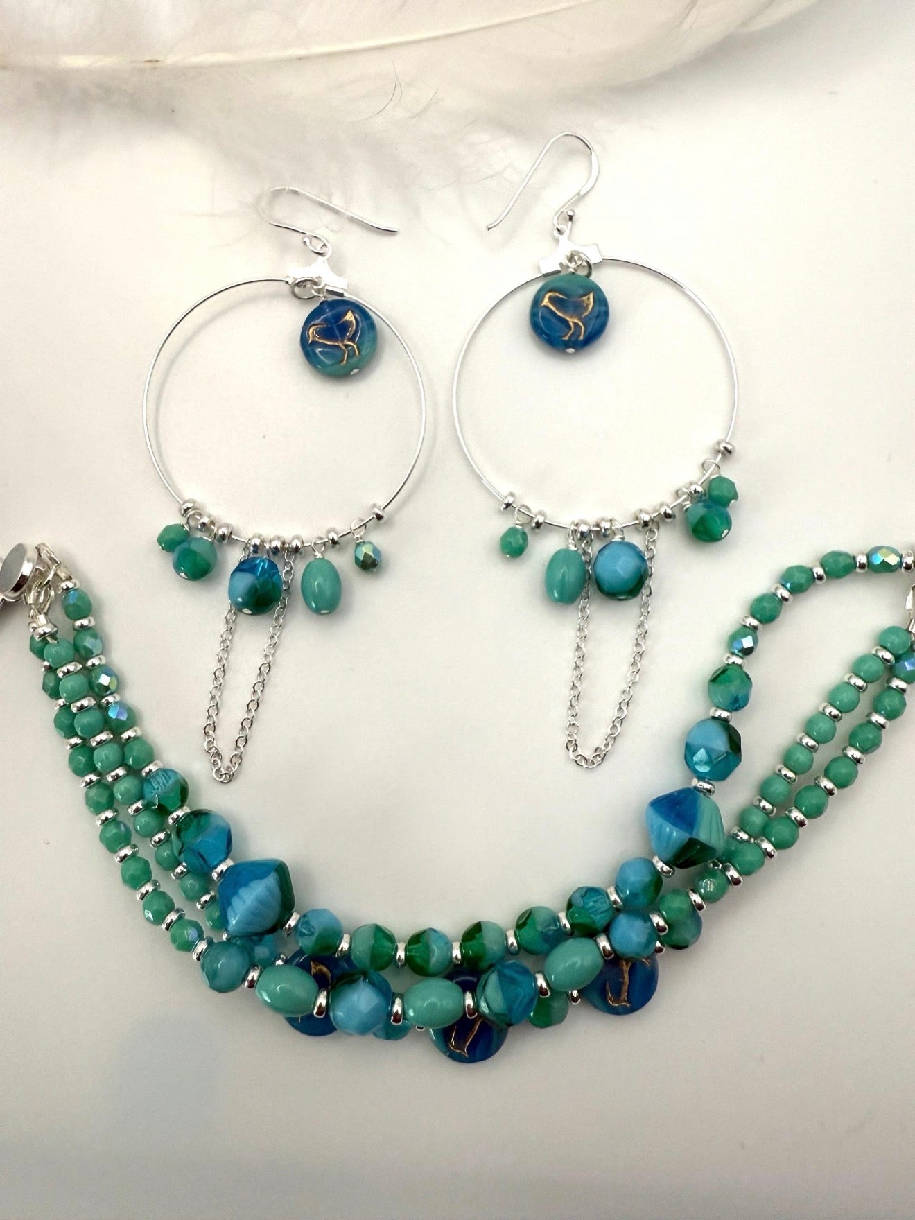 Medium Turquoise Bird Czech Glass Bracelet and Earrings Set