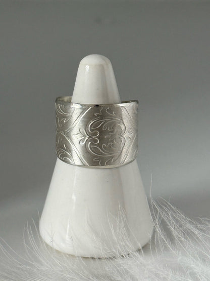 Silver Damask Ring