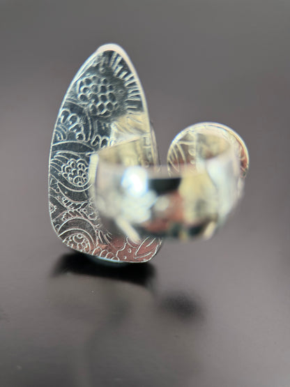 Open Concept Lavender Luna Agate and Wampum Shell Adjustable Ring
