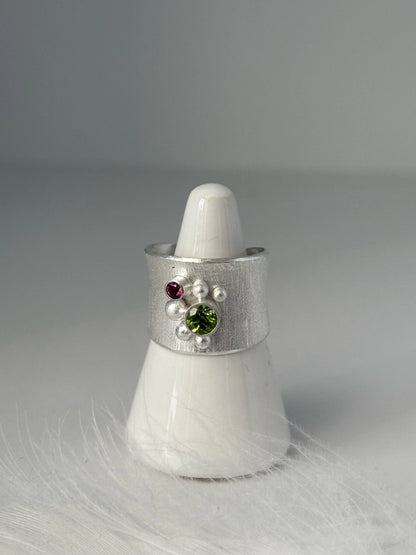Peridot and Pink Tourmaline Ring