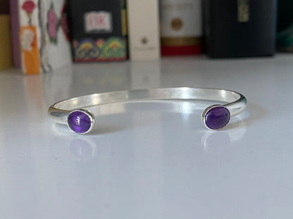 Classic Oval Amethyst Cuff