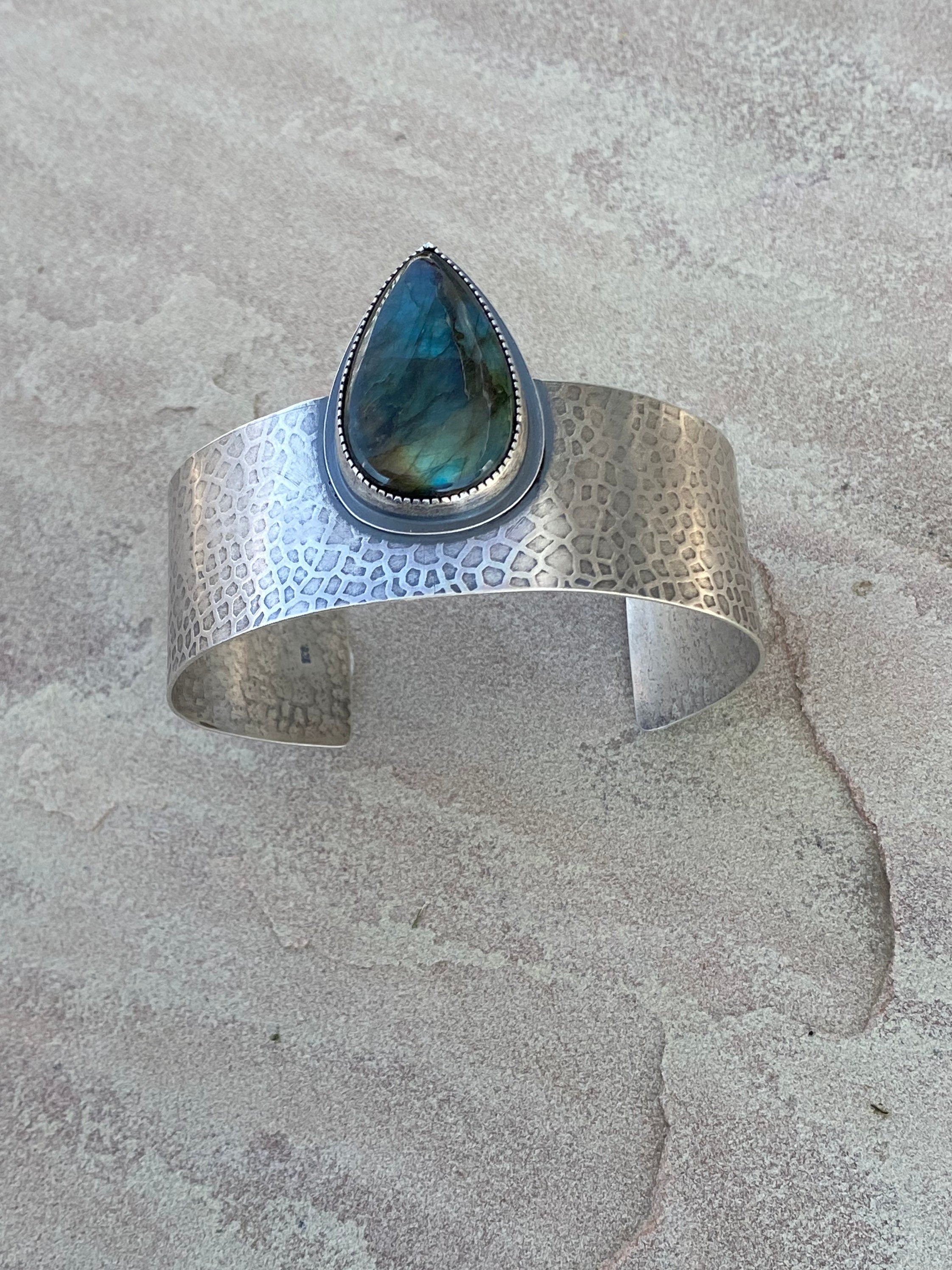 Blue Green Labradorite Silver Cuff