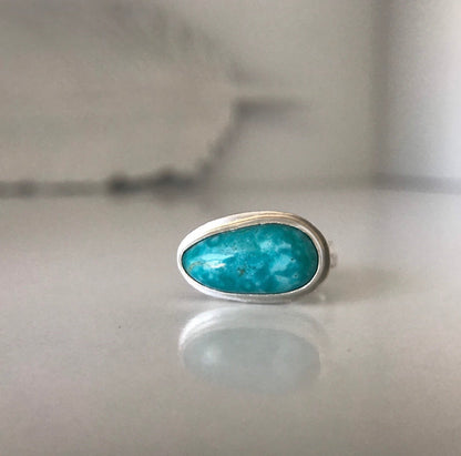 Cumpas Turquoise Ring